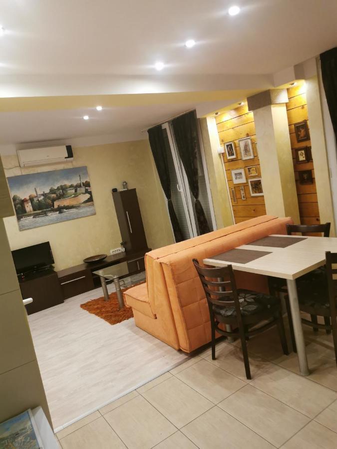 Agape Downtown Lejlighed Beograd Eksteriør billede